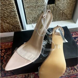 Fashion nova nude strap heel , size 8.5 women’s